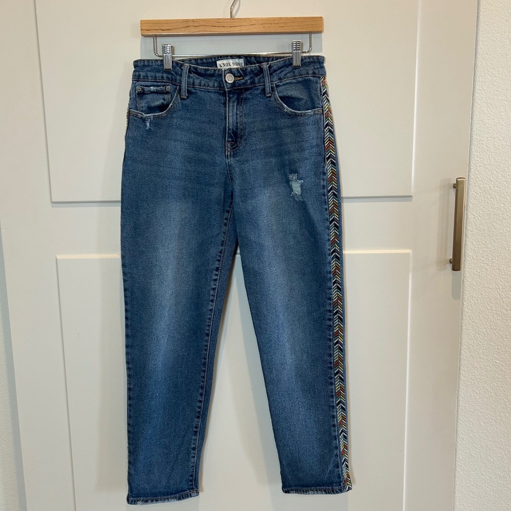 Knox Rose Womens Size 6 Distressed Jeans Rainbow Chevron Embroidered Side Stripe